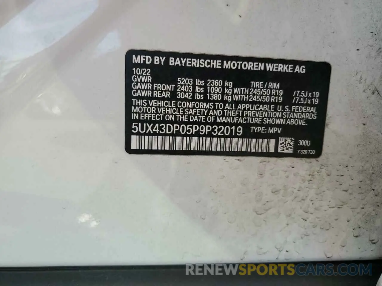 13 Photograph of a damaged car 5UX43DP05P9P32019 BMW X3 2023