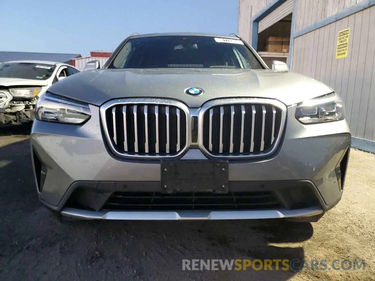 5 Photograph of a damaged car 5UX43DP06P9R39244 BMW X3 2023