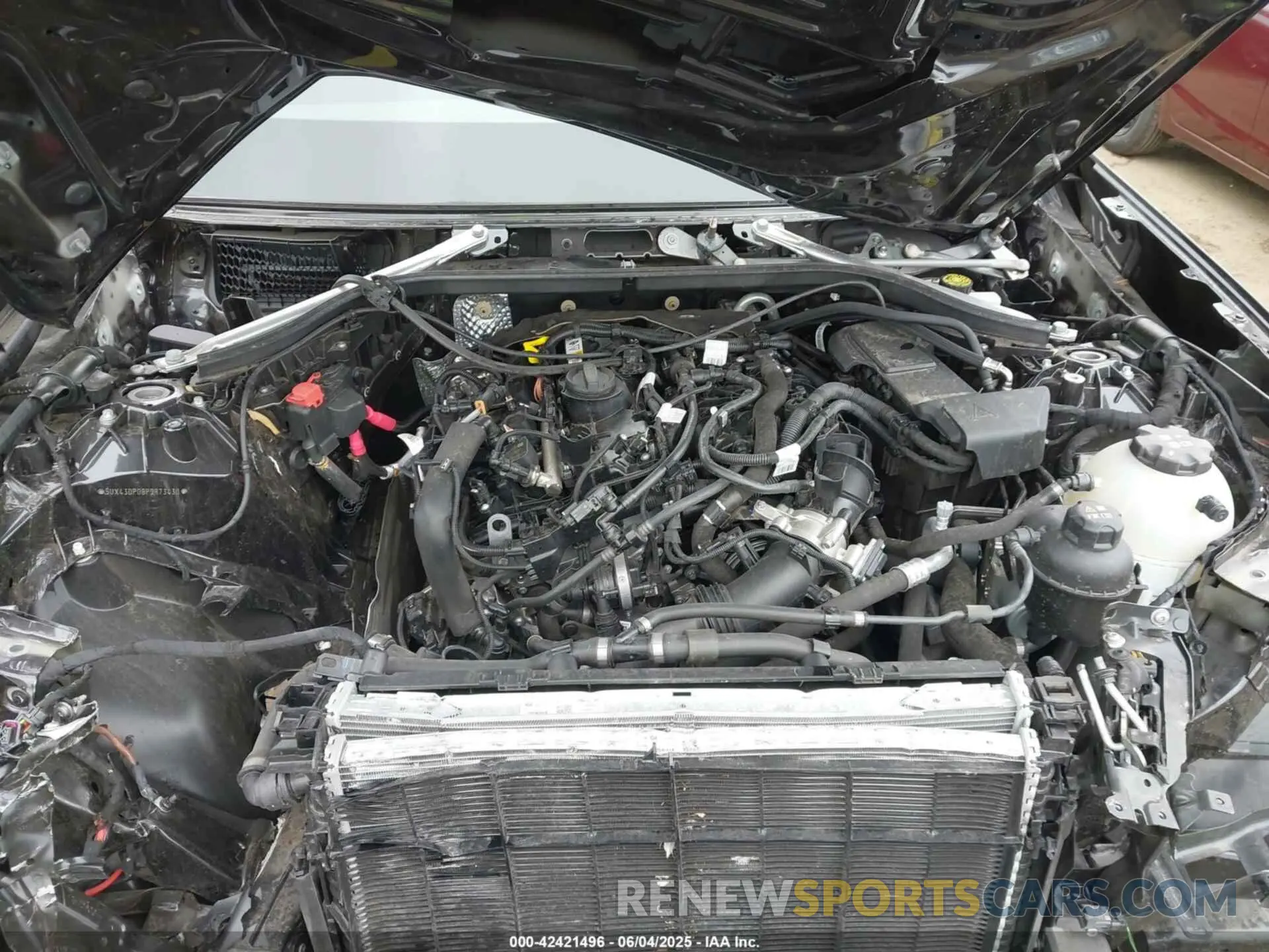 10 Photograph of a damaged car 5UX43DP08P9R73430 BMW X3 2023