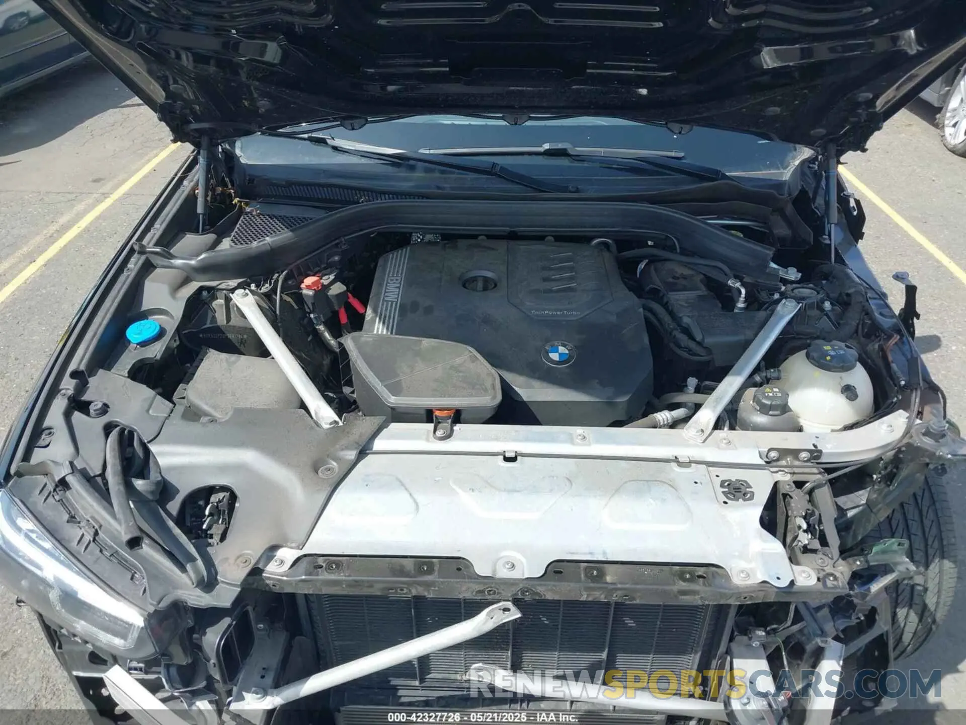 10 Photograph of a damaged car 5UX53DP00P9R81784 BMW X3 2023