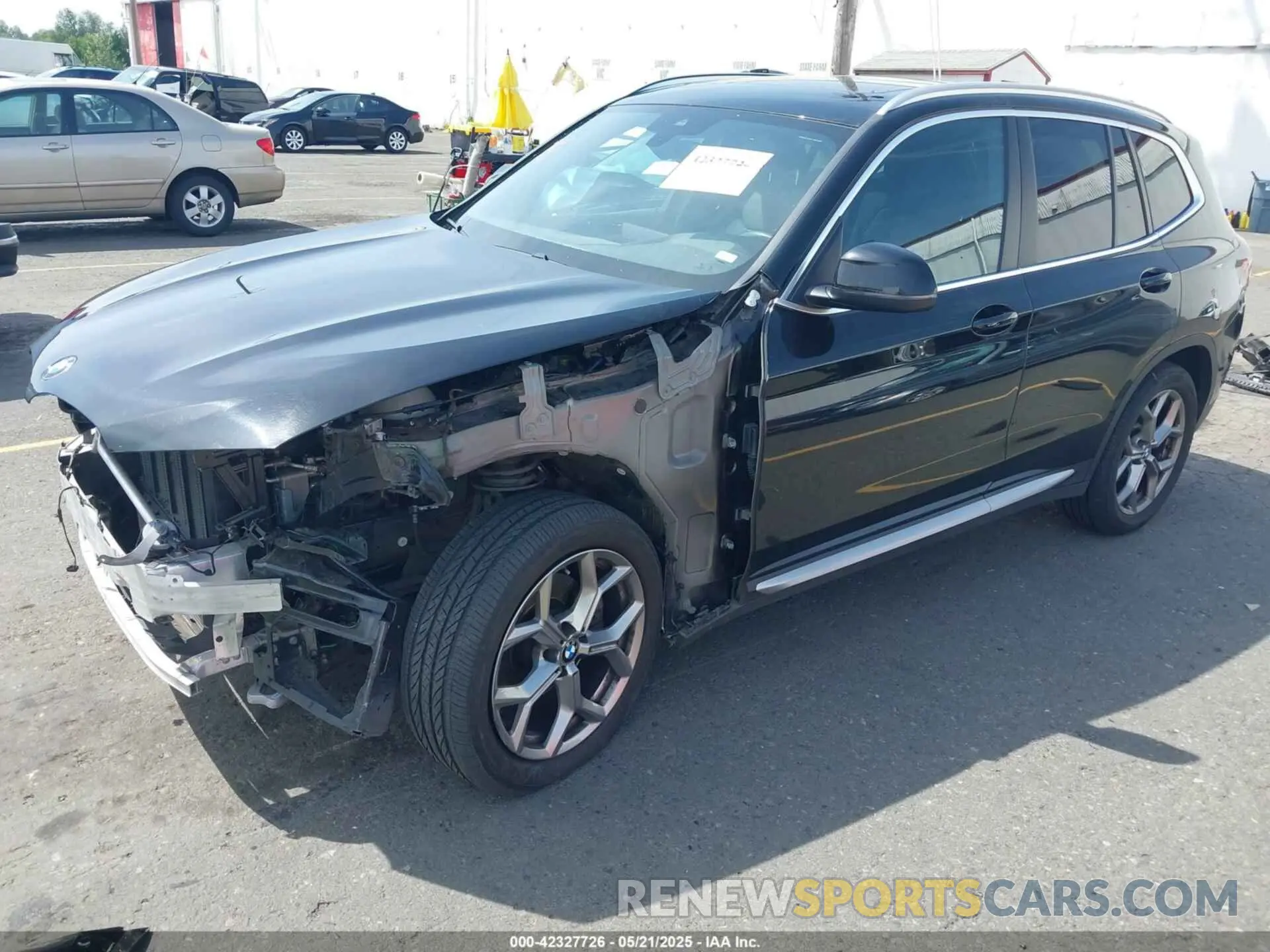 2 Photograph of a damaged car 5UX53DP00P9R81784 BMW X3 2023