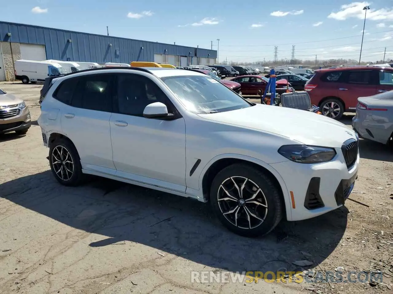4 Photograph of a damaged car 5UX53DP00P9T20708 BMW X3 2023