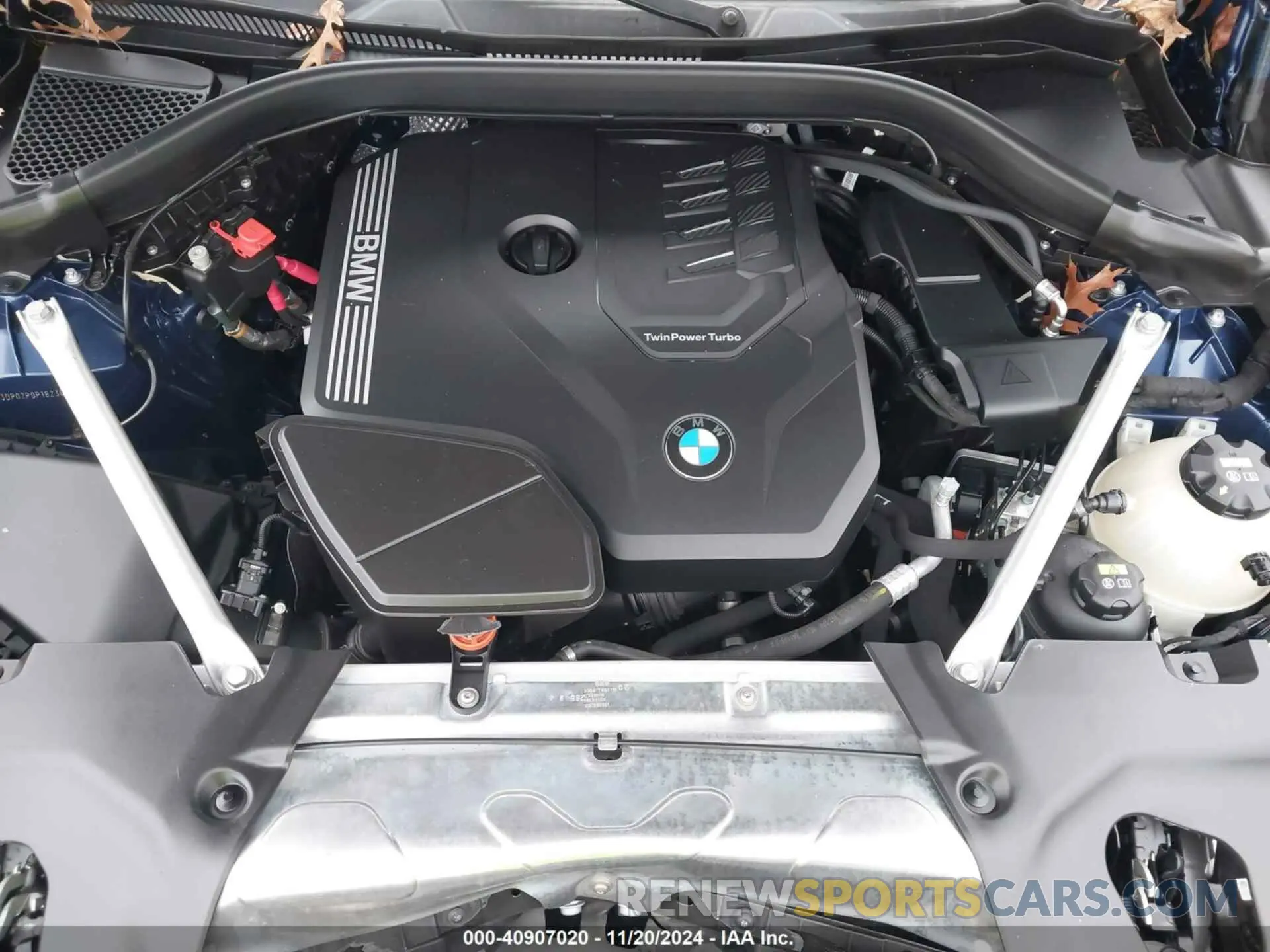 10 Photograph of a damaged car 5UX53DP02P9P18230 BMW X3 2023