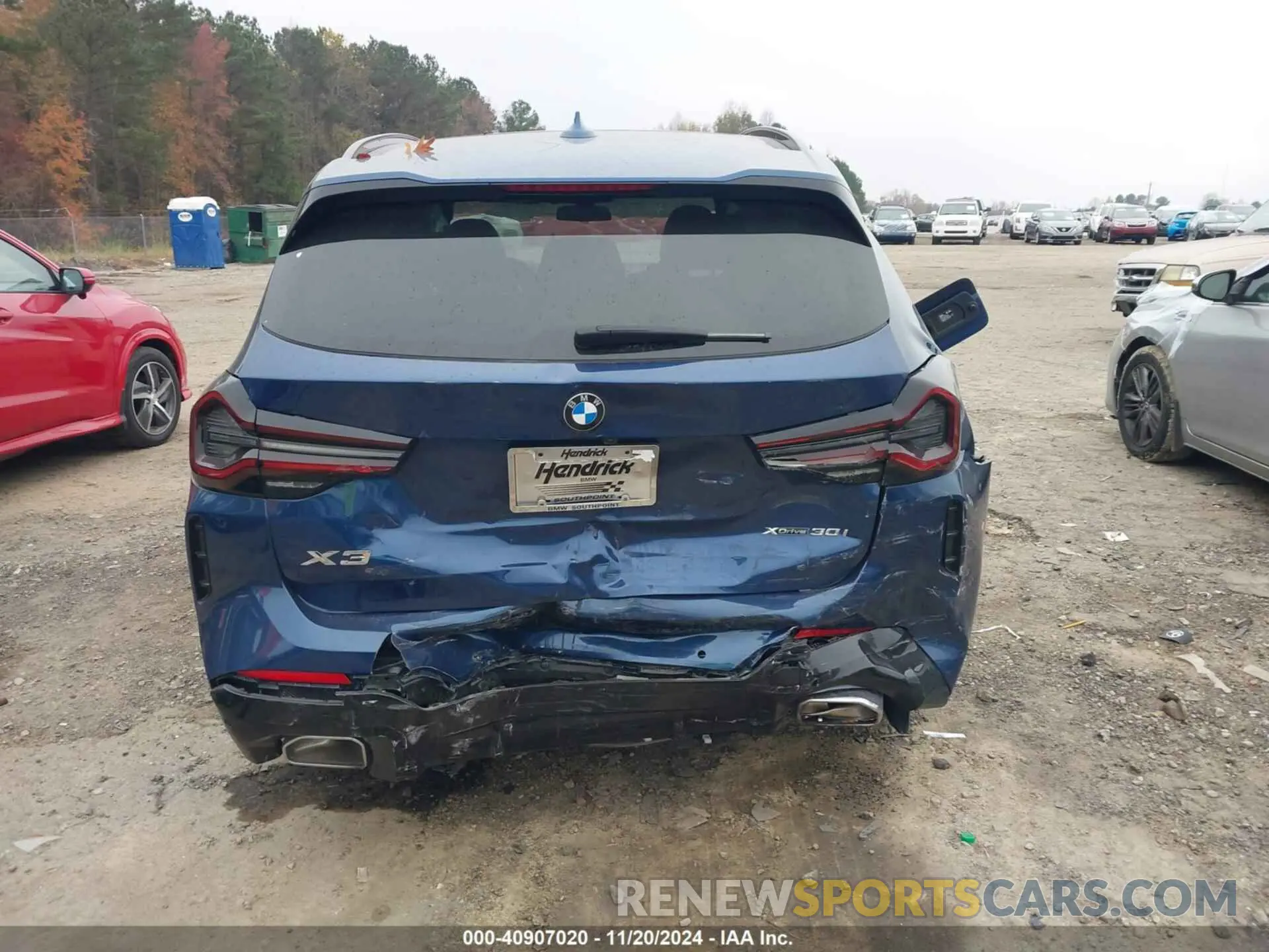 16 Photograph of a damaged car 5UX53DP02P9P18230 BMW X3 2023