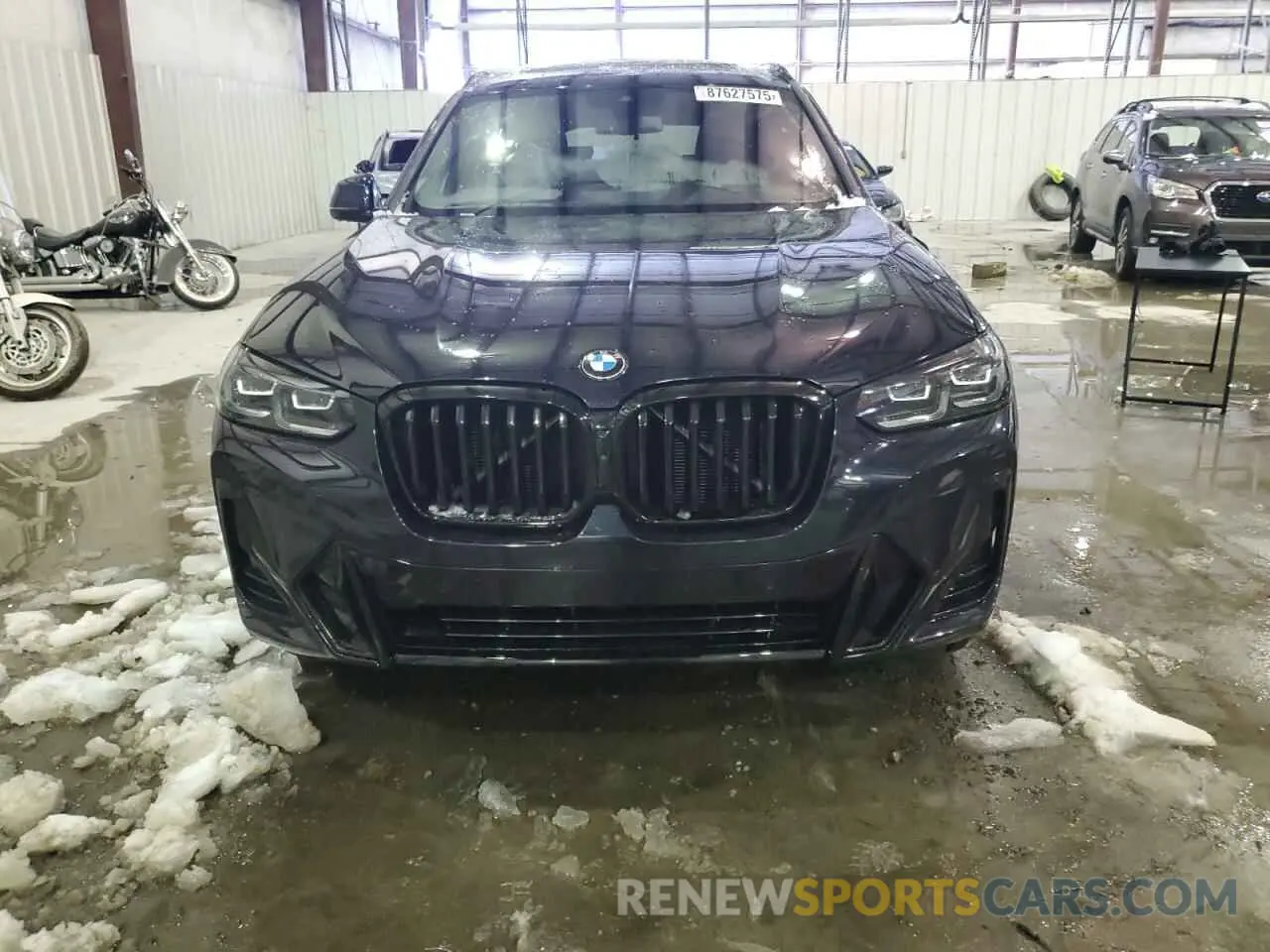 5 Photograph of a damaged car 5UX53DP02P9R65831 BMW X3 2023