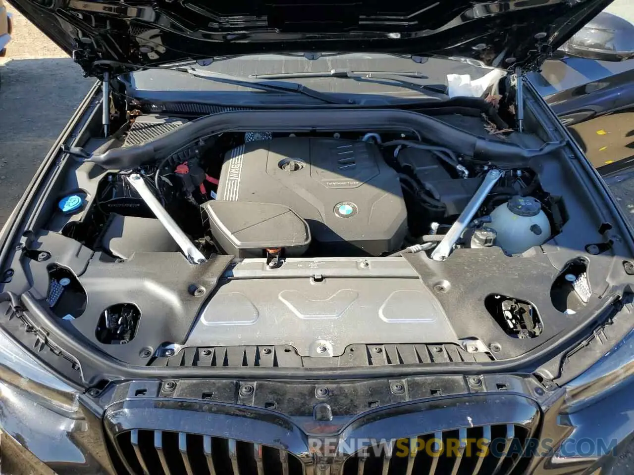 12 Photograph of a damaged car 5UX53DP04P9R53518 BMW X3 2023