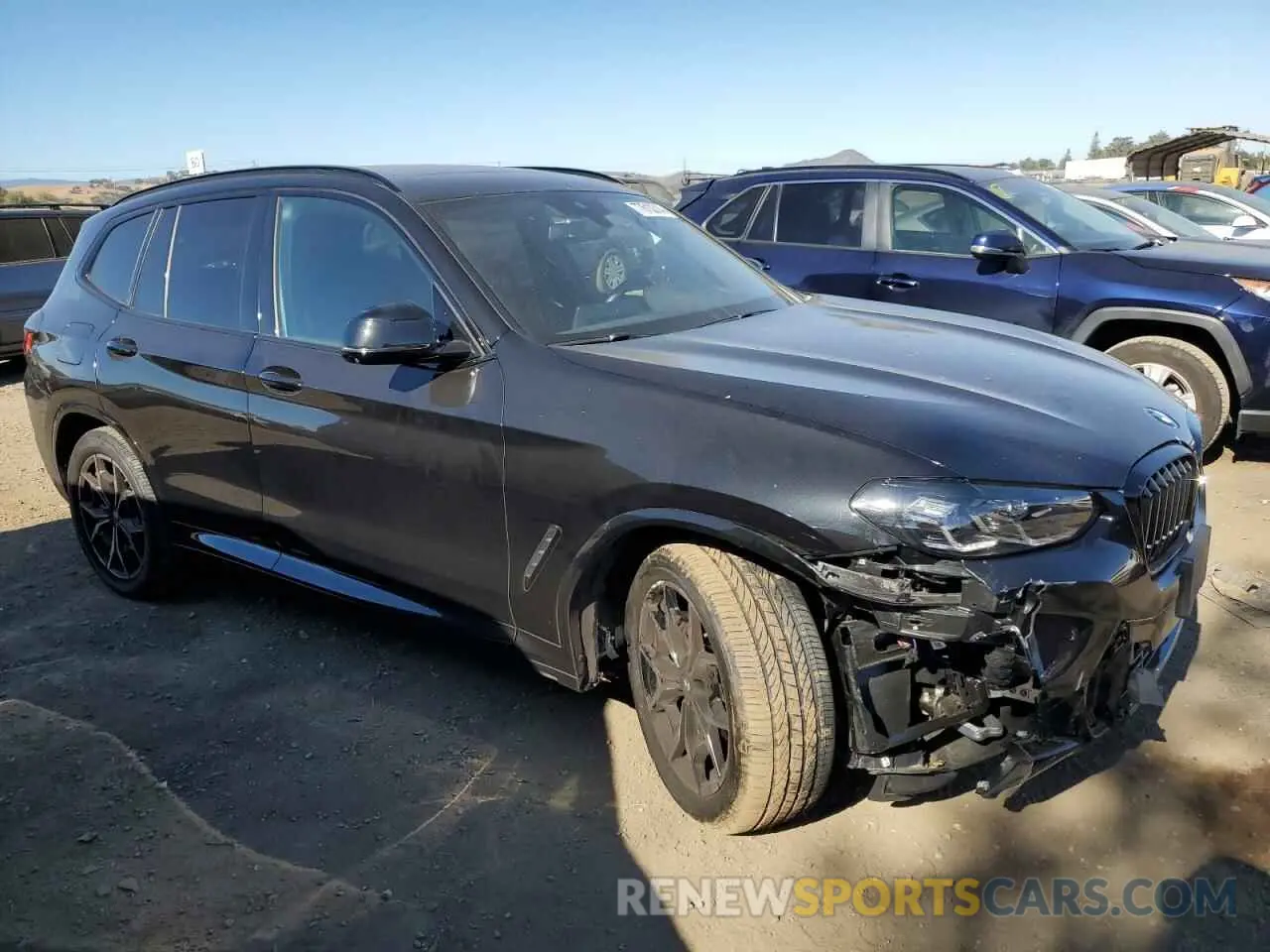 4 Photograph of a damaged car 5UX53DP04P9R53518 BMW X3 2023