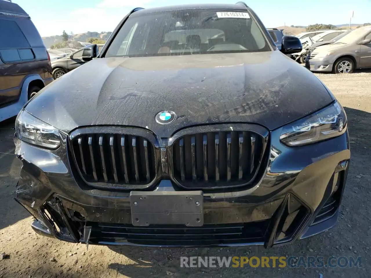 5 Photograph of a damaged car 5UX53DP04P9R53518 BMW X3 2023
