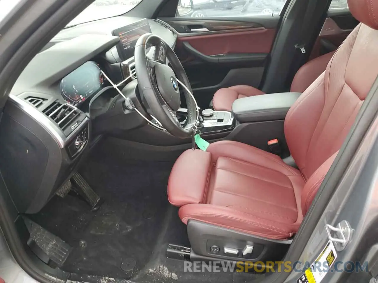 7 Photograph of a damaged car 5UX53DP04P9S68659 BMW X3 2023