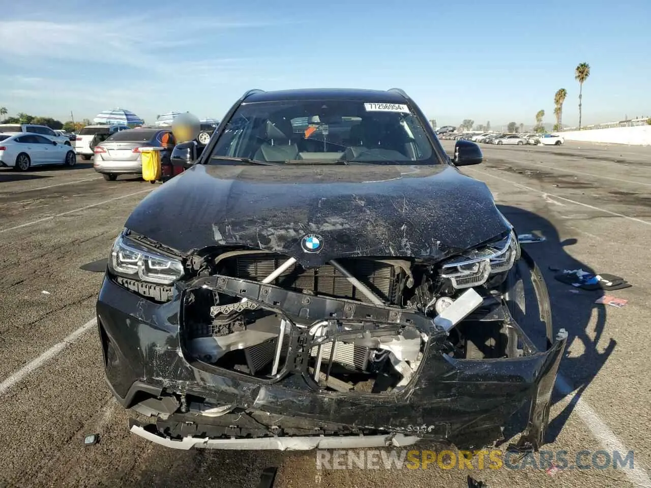 5 Photograph of a damaged car 5UX53DP06P9N75816 BMW X3 2023