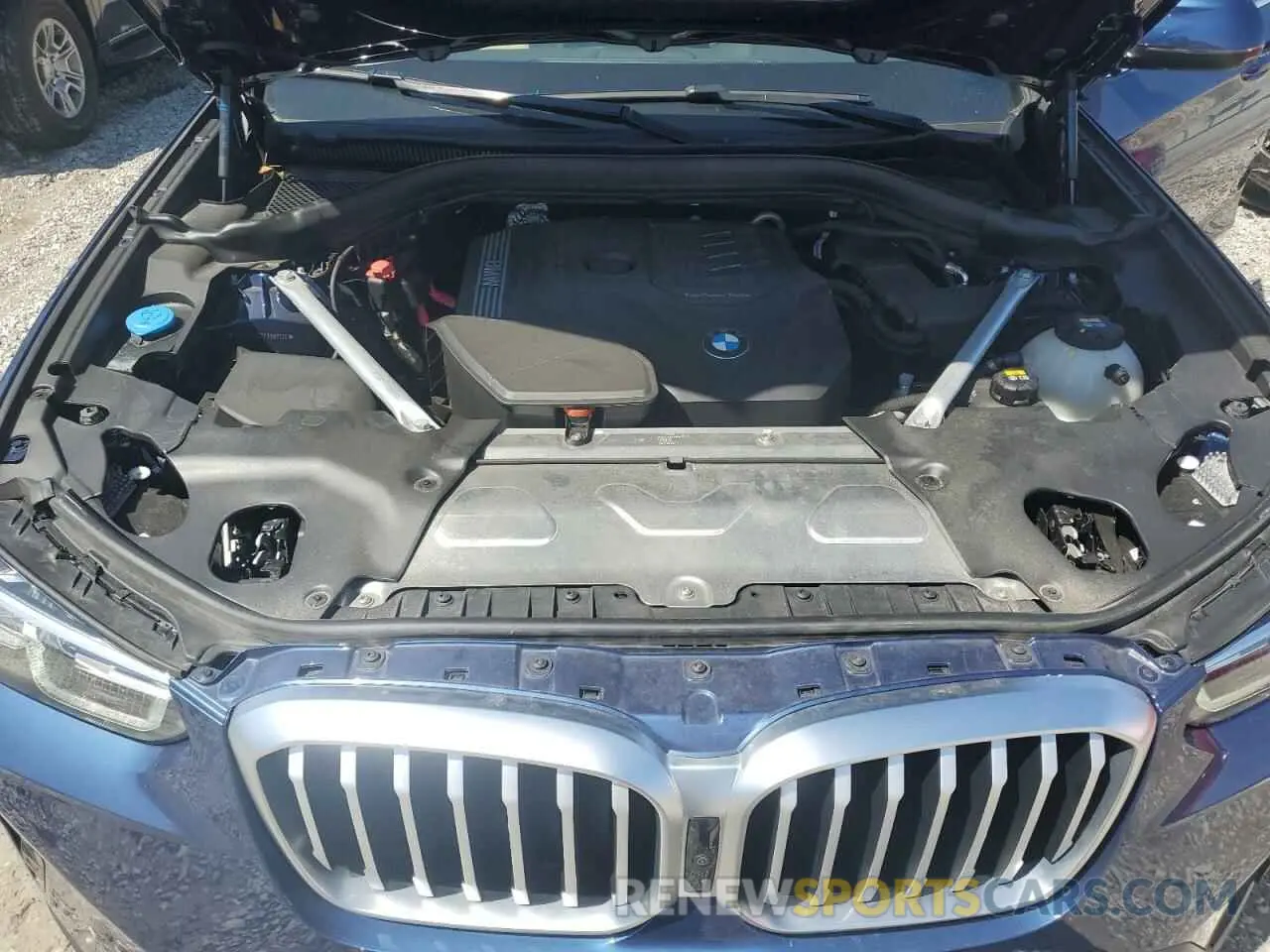12 Photograph of a damaged car 5UX53DP07P9N81124 BMW X3 2023