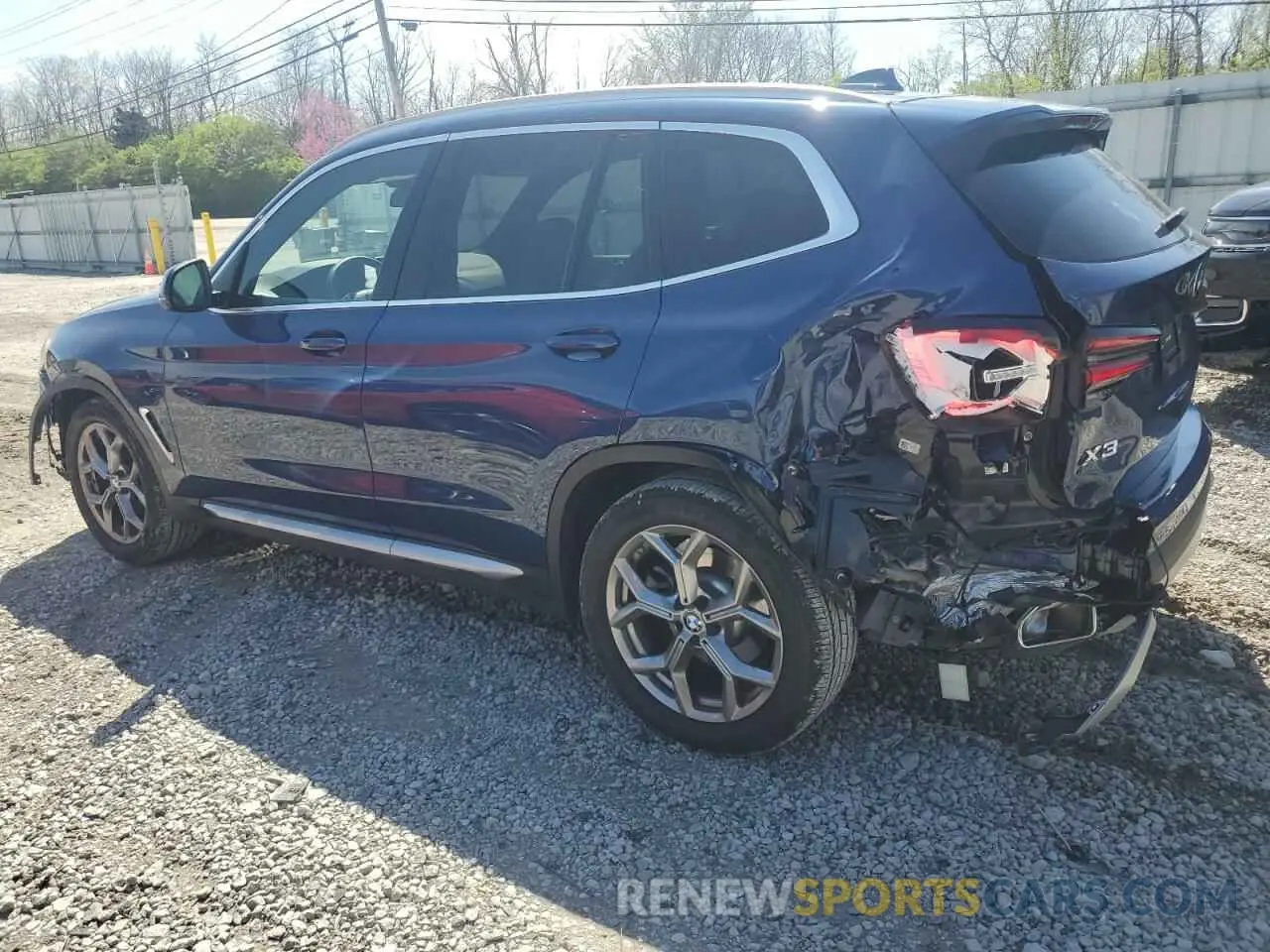 2 Photograph of a damaged car 5UX53DP07P9N81124 BMW X3 2023