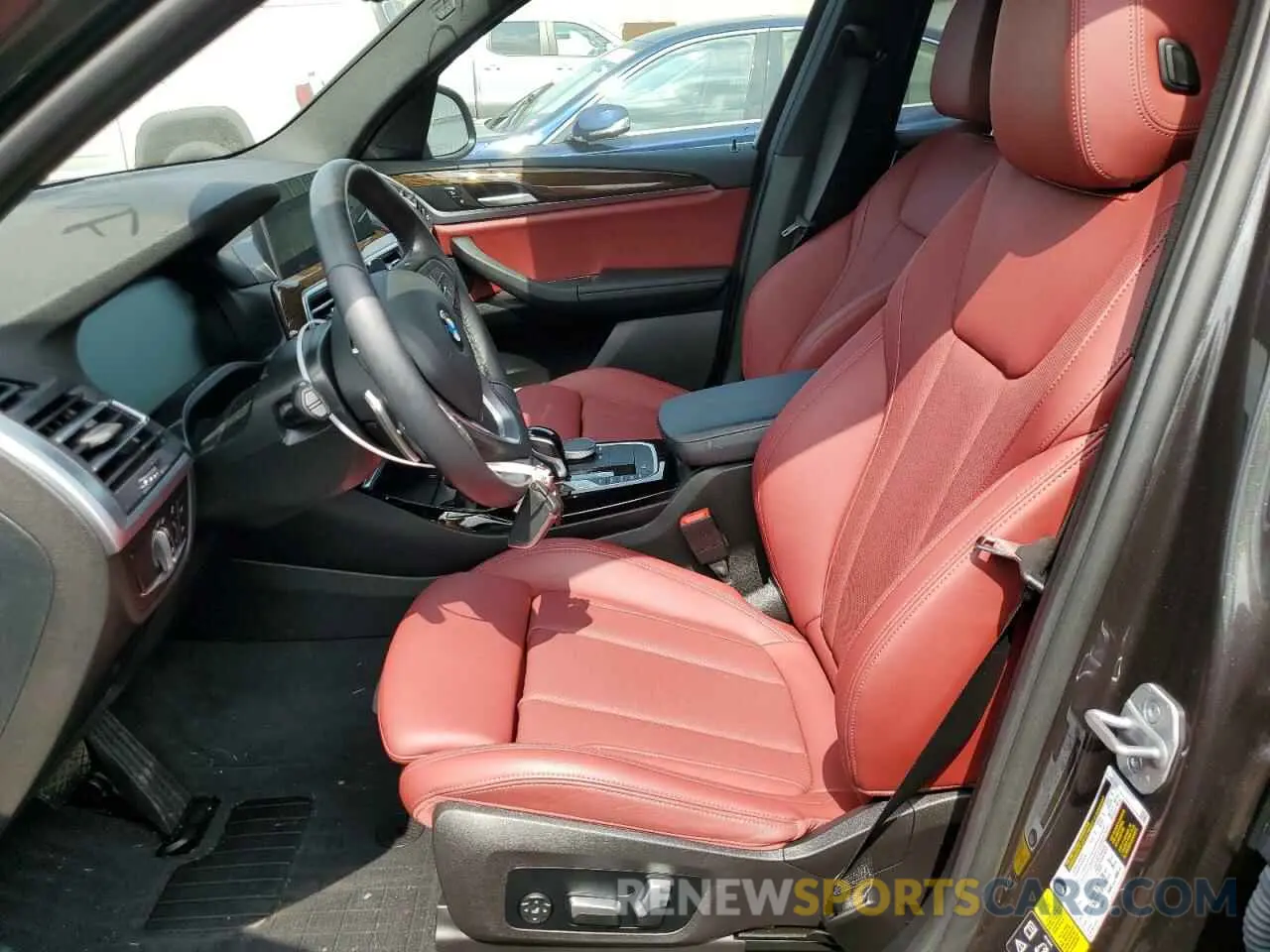 7 Photograph of a damaged car 5UX53DP08P9R13541 BMW X3 2023