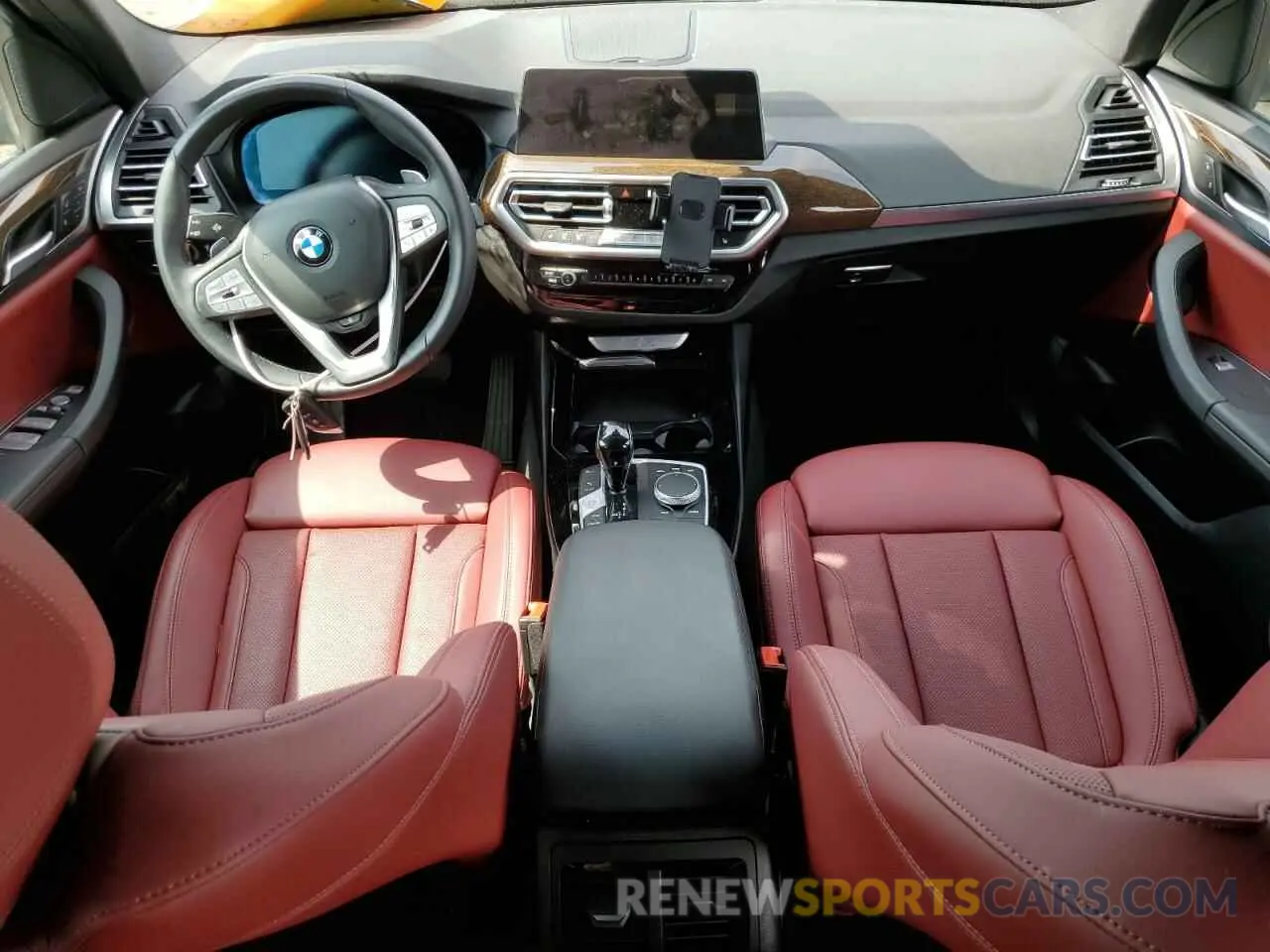 8 Photograph of a damaged car 5UX53DP08P9R13541 BMW X3 2023