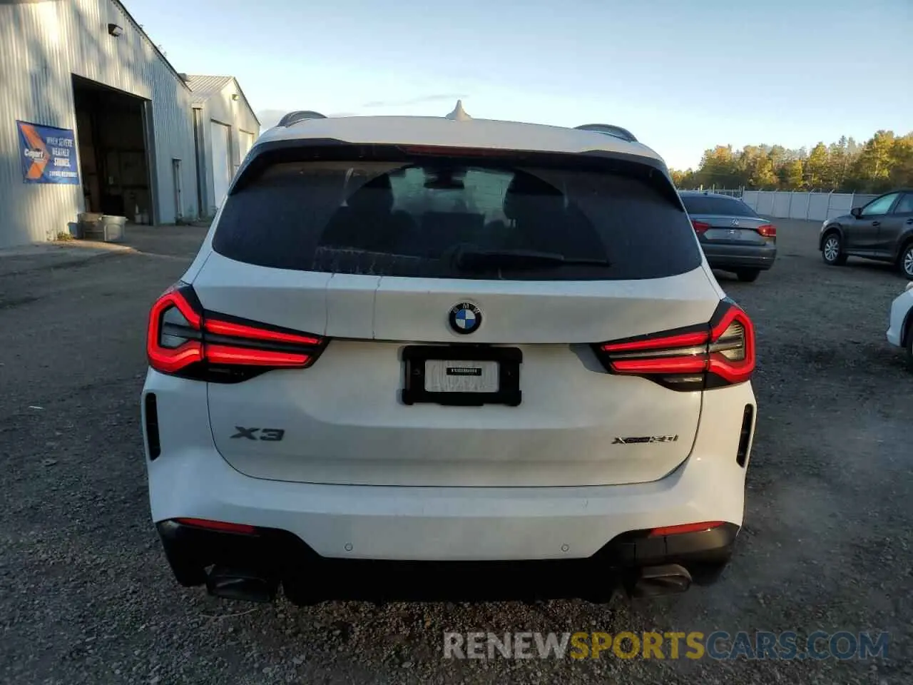 6 Photograph of a damaged car 5UX53DP08P9R19257 BMW X3 2023