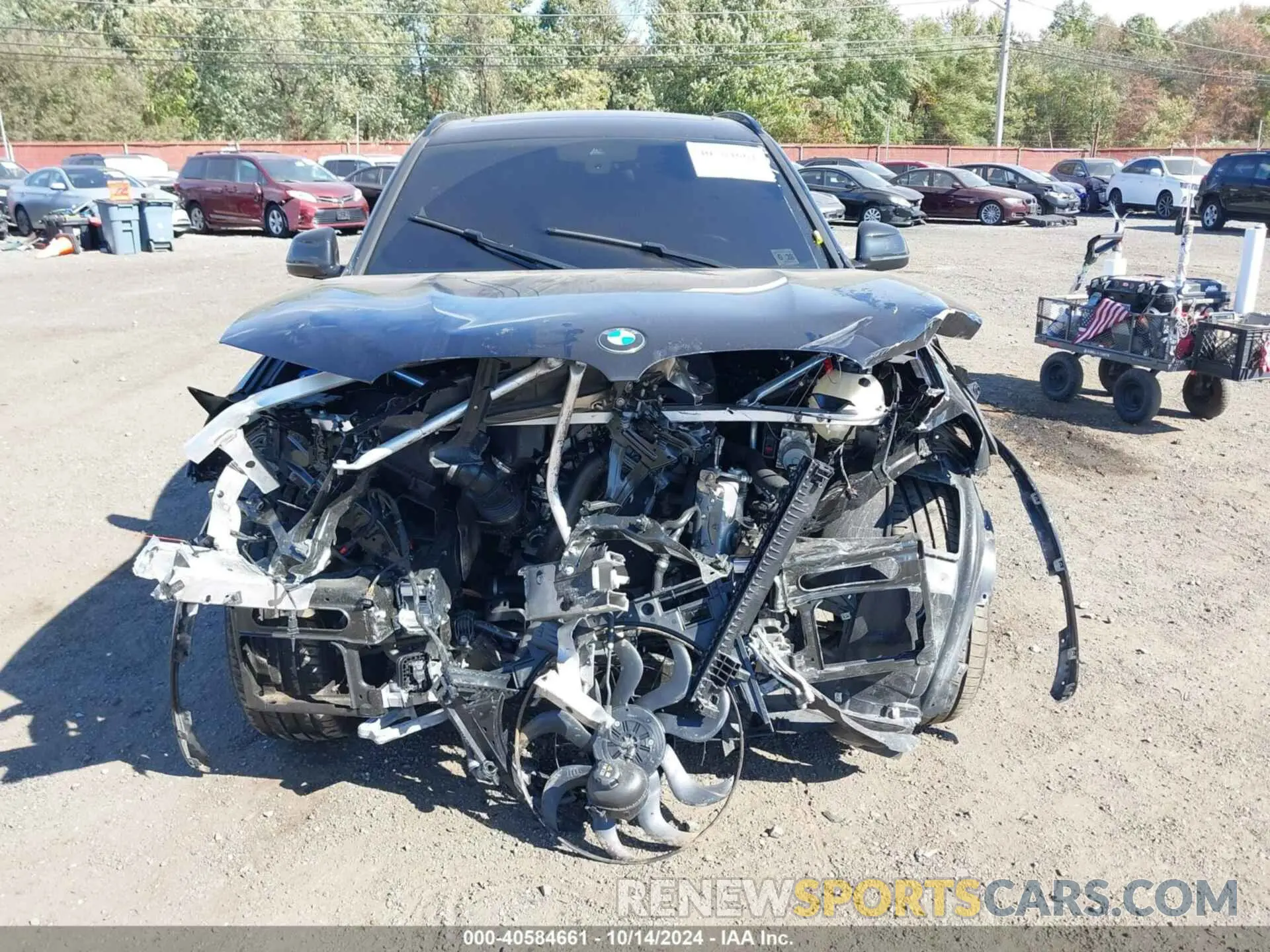 12 Photograph of a damaged car 5UX53DP08P9S71872 BMW X3 2023
