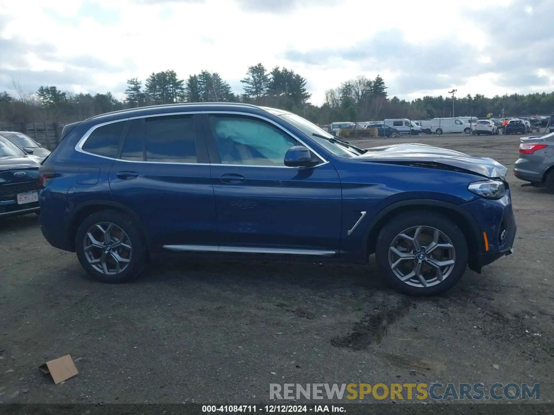 13 Photograph of a damaged car 5UX53DP0XP9P65179 BMW X3 2023