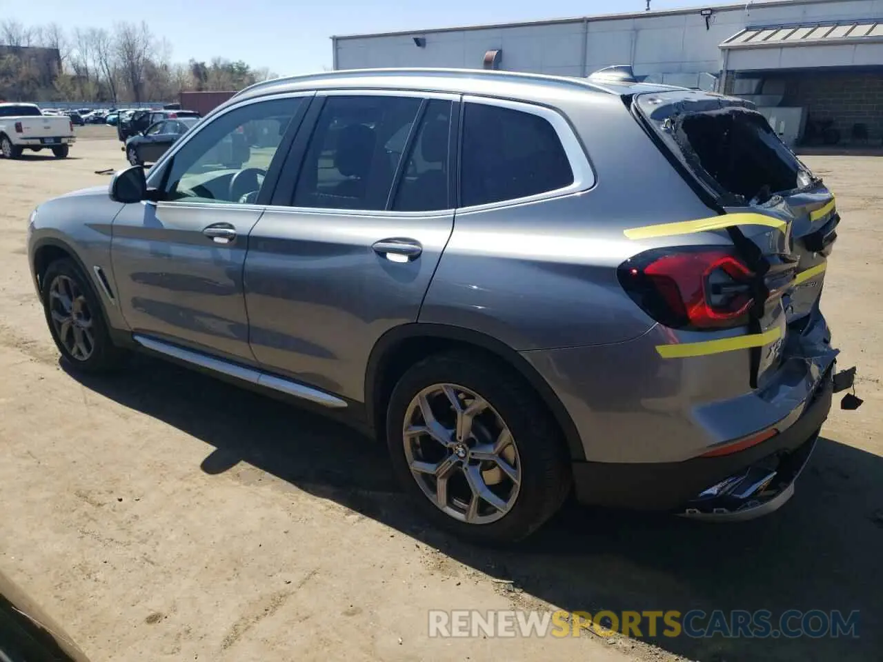 2 Photograph of a damaged car 5UX53DP0XP9R66015 BMW X3 2023