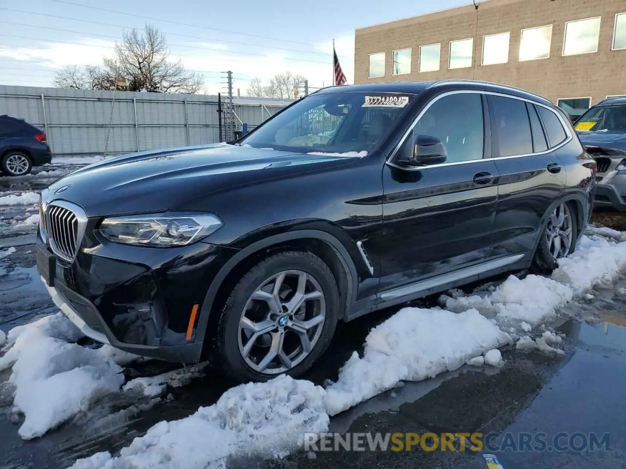 1 Photograph of a damaged car 5UX53DP0XP9S73770 BMW X3 2023