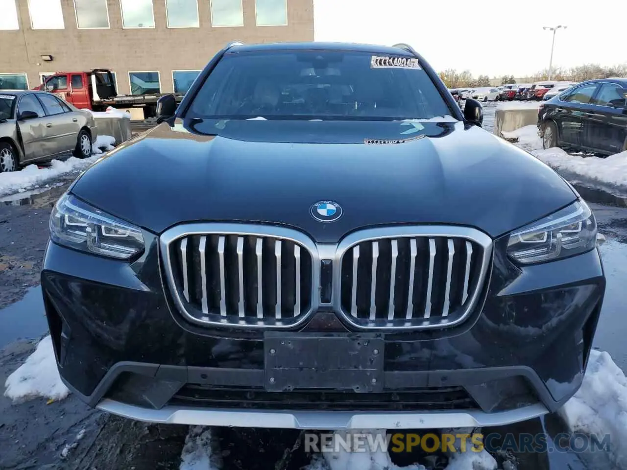 5 Photograph of a damaged car 5UX53DP0XP9S73770 BMW X3 2023