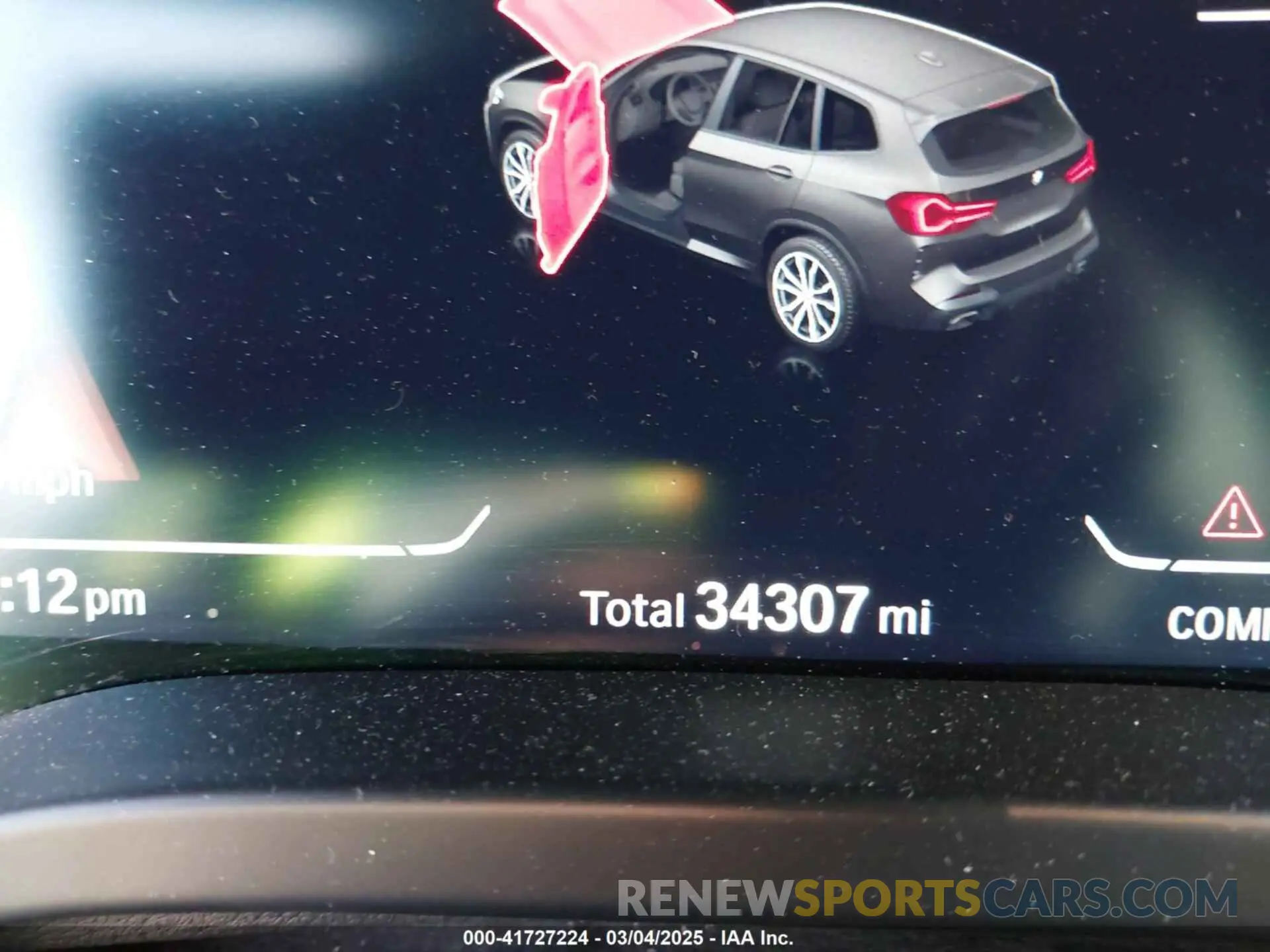 7 Photograph of a damaged car 5UX53DP0XP9S84526 BMW X3 2023