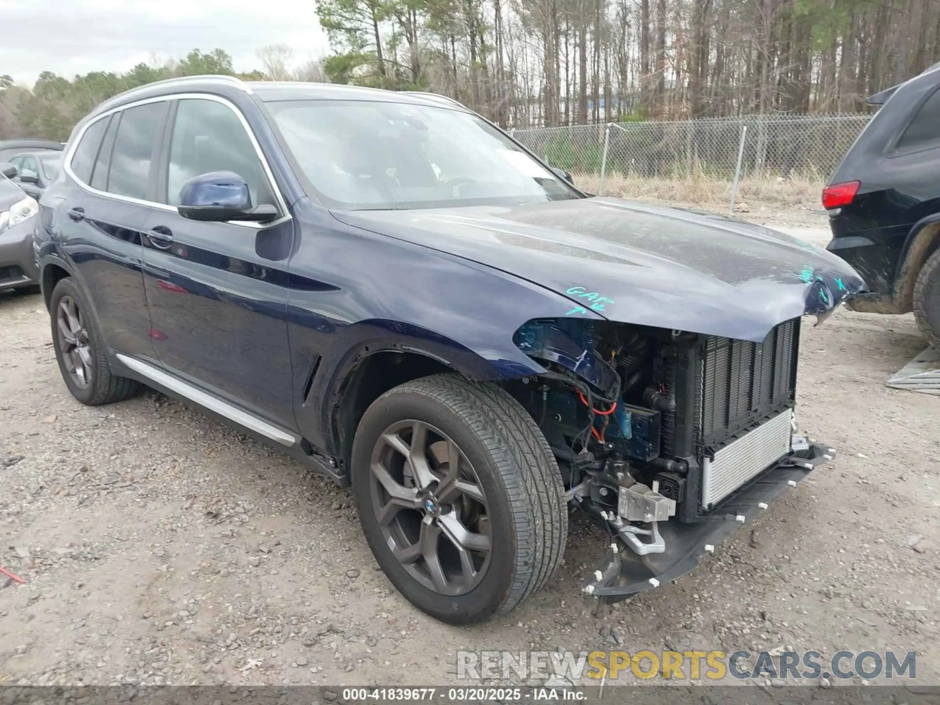 1 Photograph of a damaged car 5UX53DP0XP9T01583 BMW X3 2023