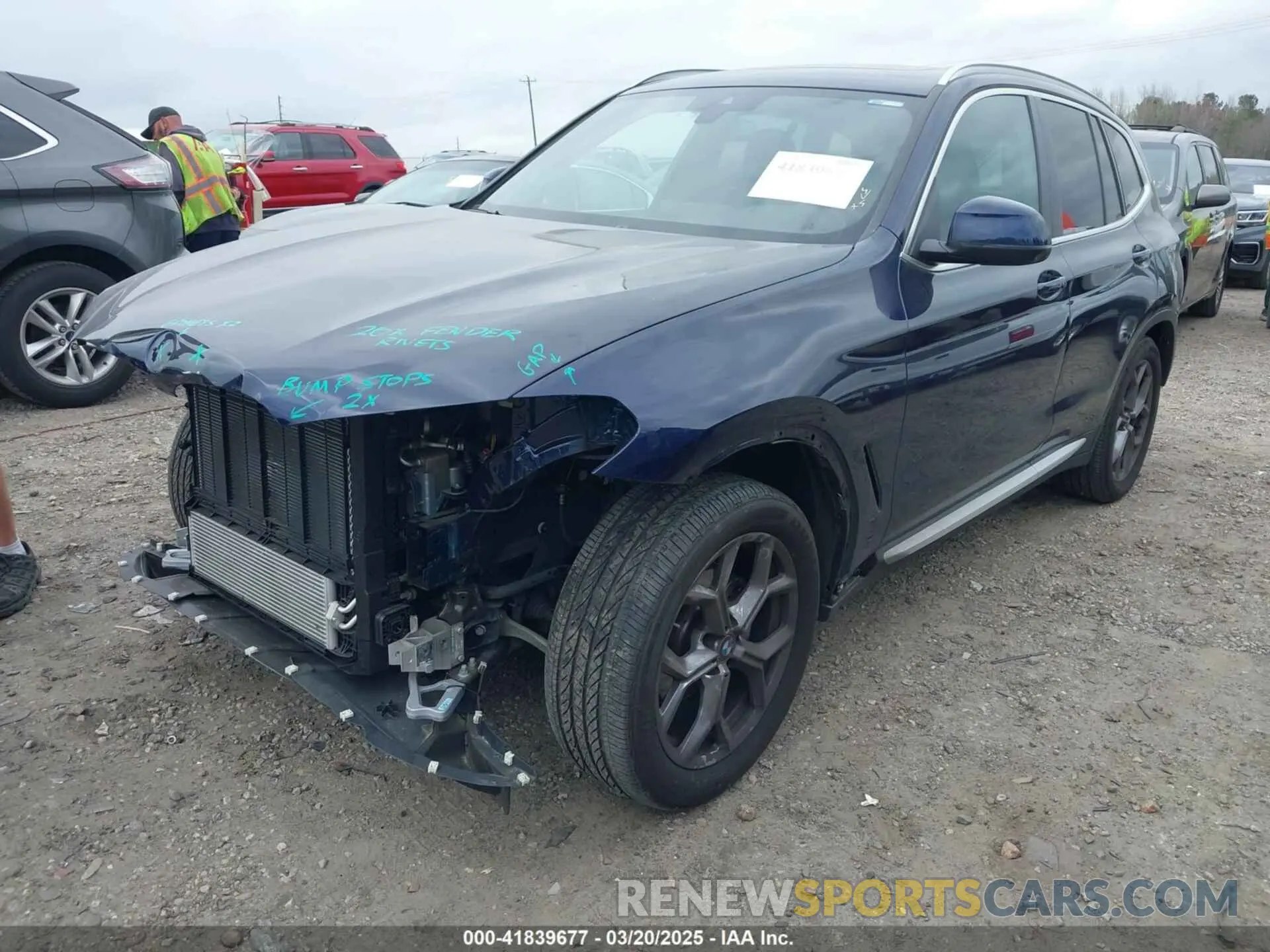 2 Photograph of a damaged car 5UX53DP0XP9T01583 BMW X3 2023