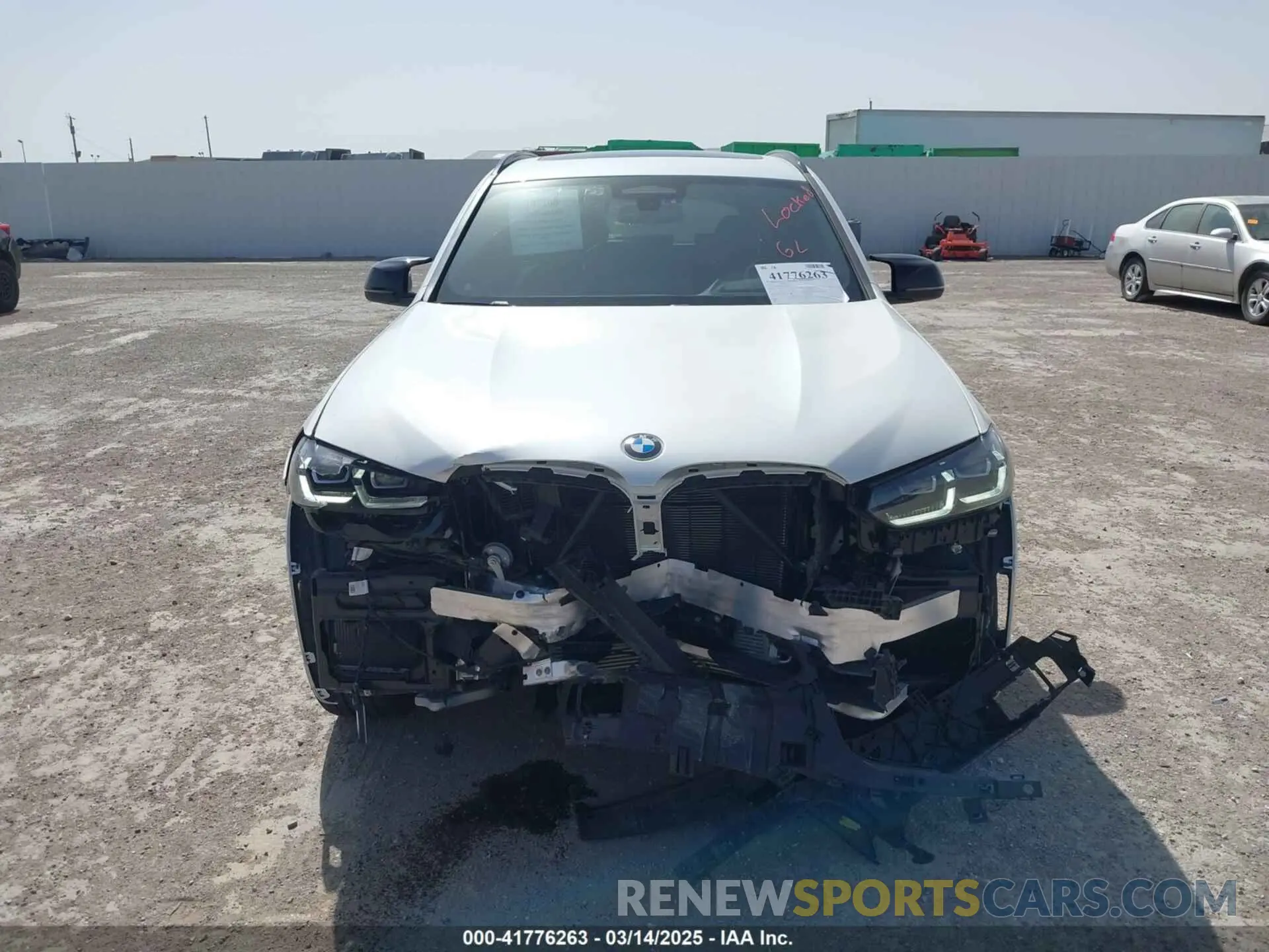 12 Photograph of a damaged car 5UX83DP02P9T16057 BMW X3 2023