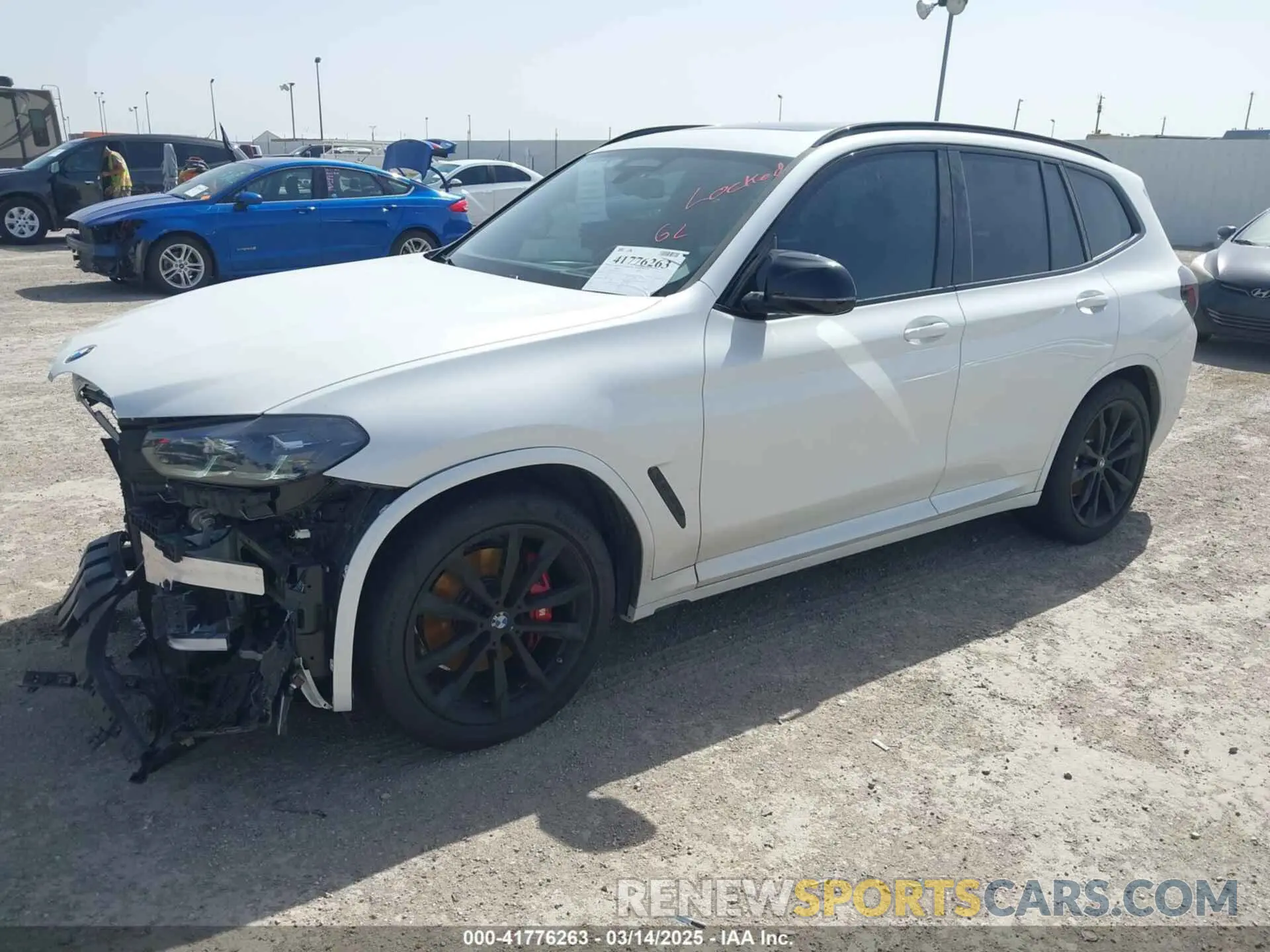 2 Photograph of a damaged car 5UX83DP02P9T16057 BMW X3 2023