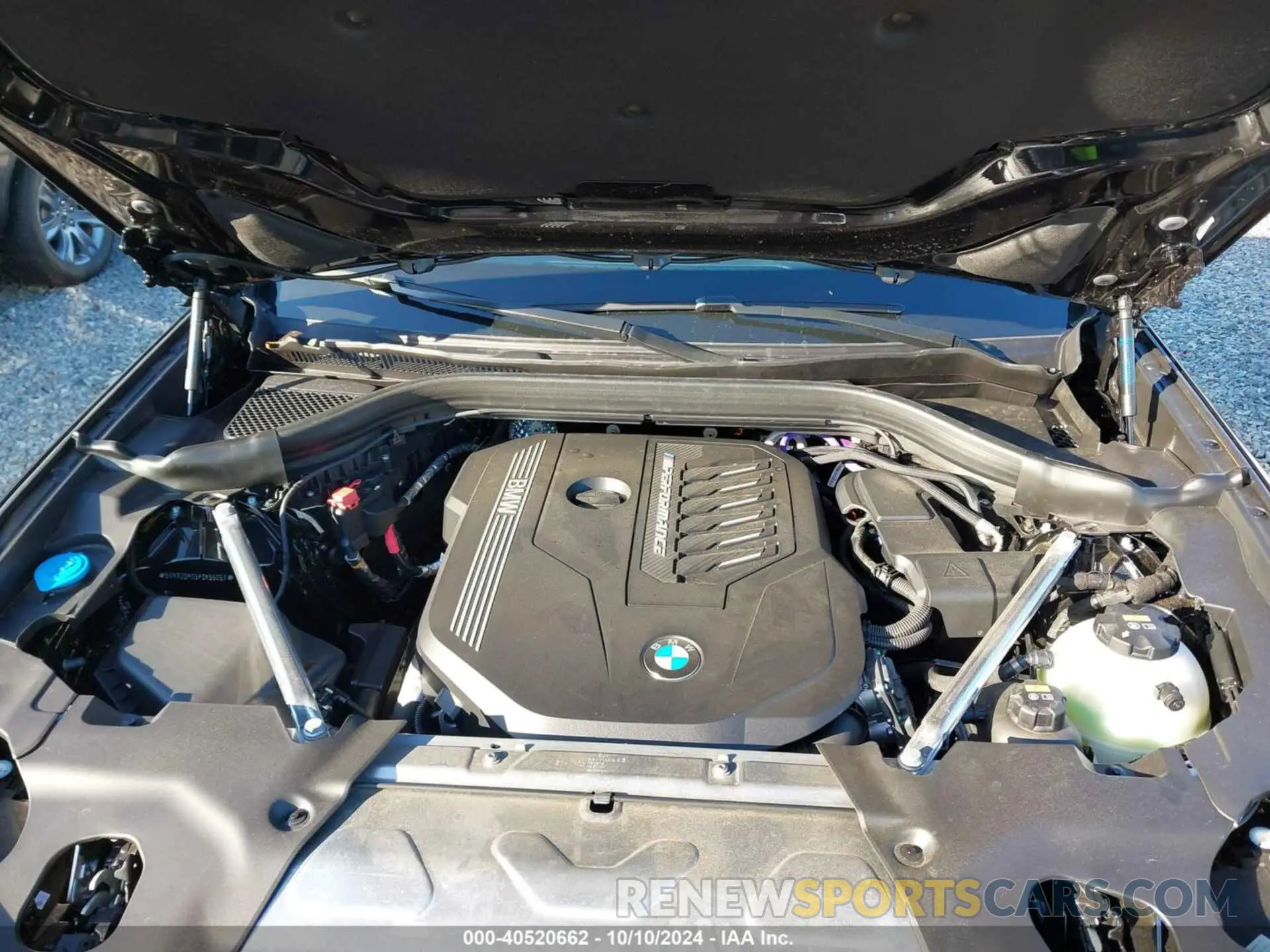10 Photograph of a damaged car 5UX83DP05P9N55053 BMW X3 2023