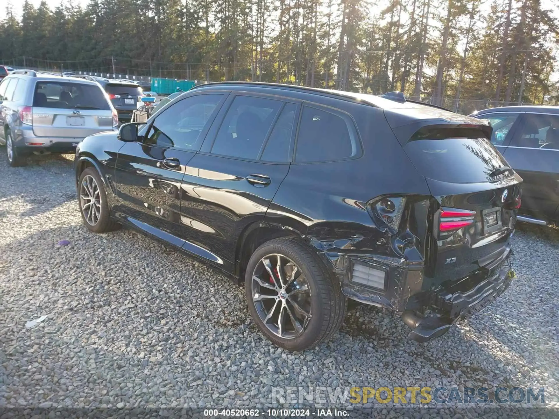 3 Photograph of a damaged car 5UX83DP05P9N55053 BMW X3 2023