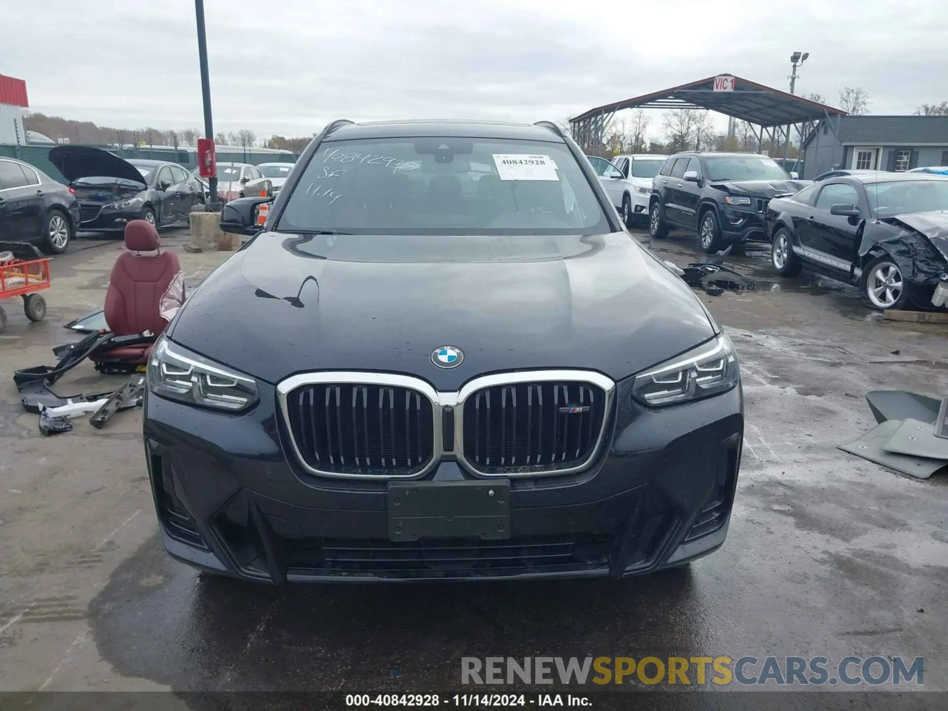 13 Photograph of a damaged car 5UX83DP07P9P81076 BMW X3 2023