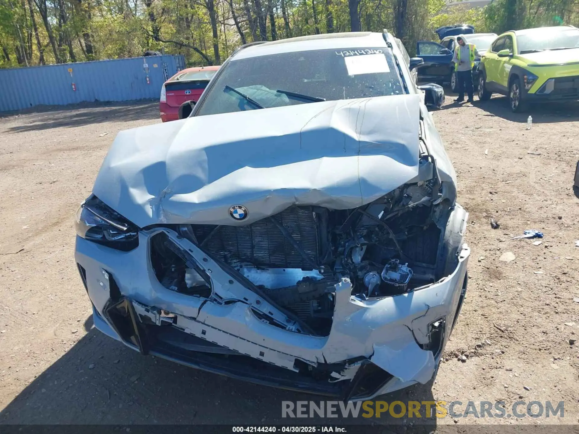 12 Photograph of a damaged car 5UX83DP07P9T22873 BMW X3 2023