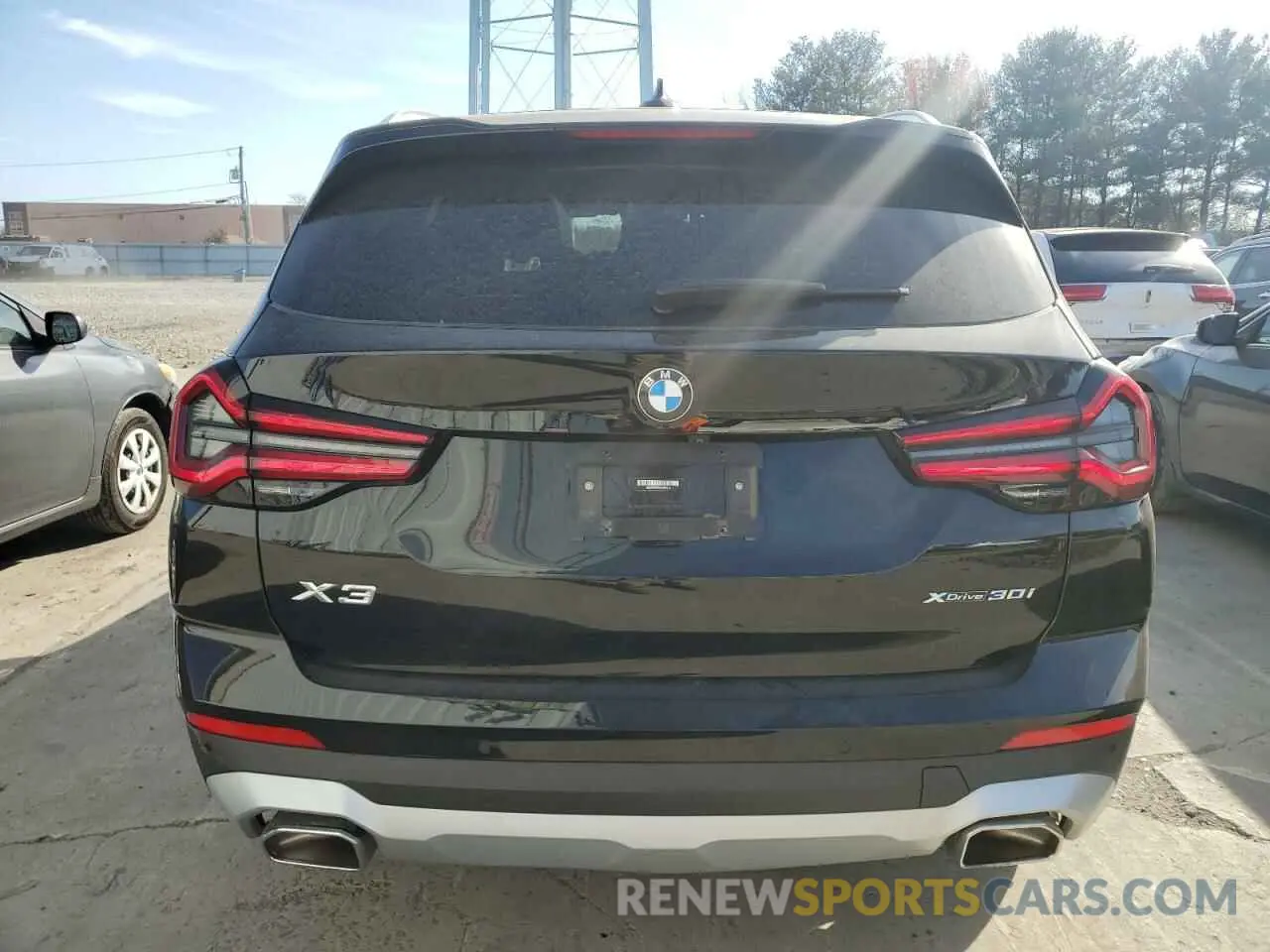 6 Photograph of a damaged car WBX57DP08PN192914 BMW X3 2023