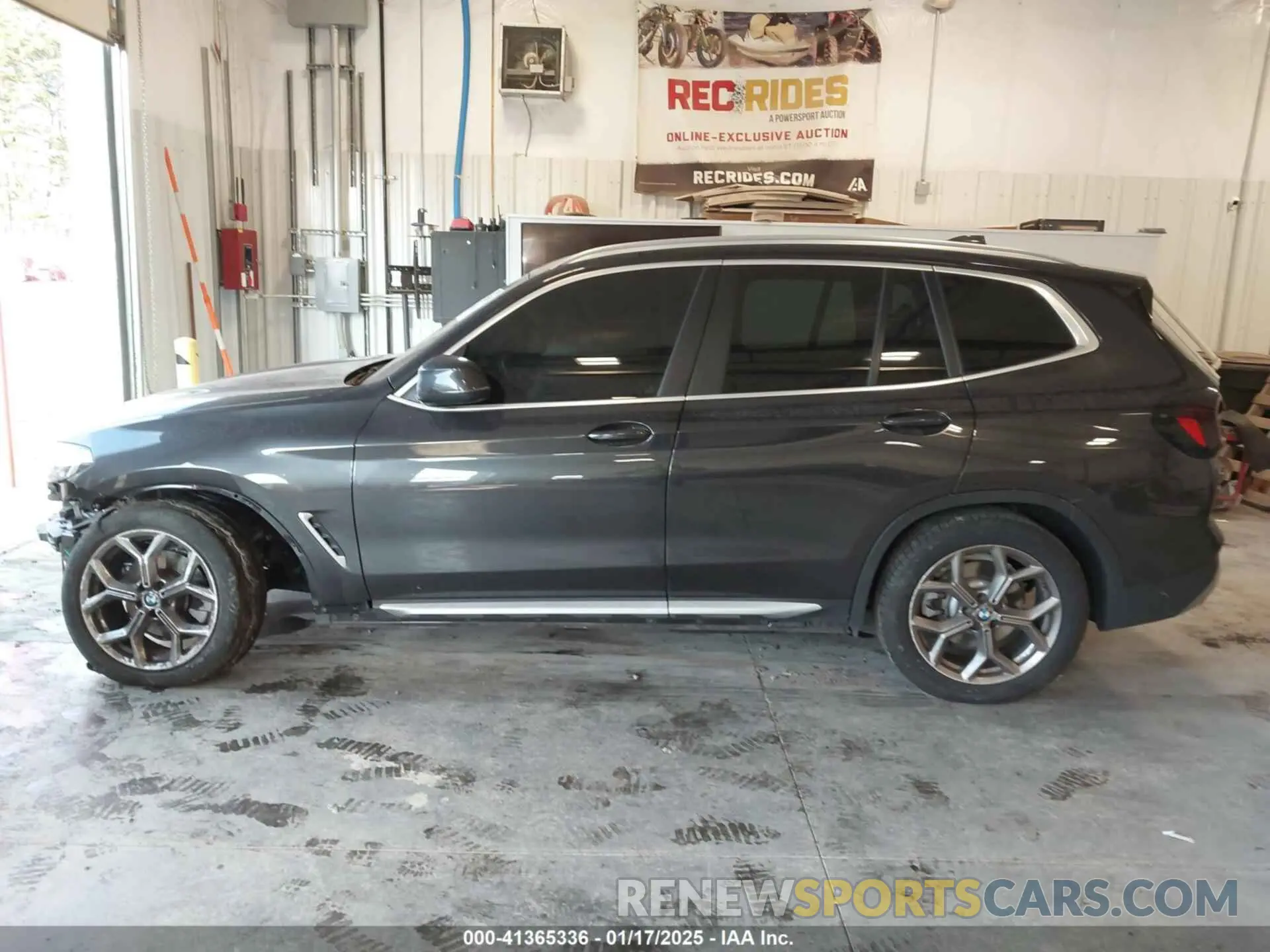 15 Photograph of a damaged car WBX57DP0XPN241868 BMW X3 2023