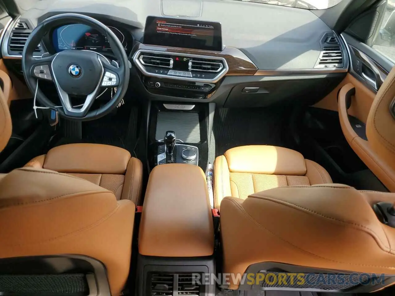 8 Photograph of a damaged car 5UX43DP00R9T51388 BMW X3 2024