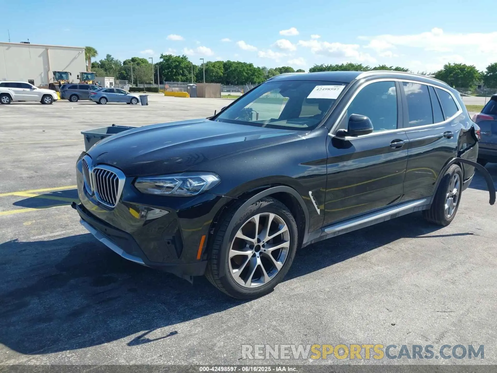 2 Photograph of a damaged car 5UX43DP00R9V04173 BMW X3 2024