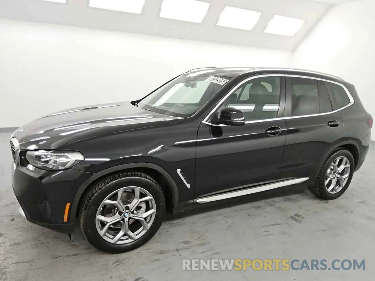 1 Photograph of a damaged car 5UX43DP00R9V06246 BMW X3 2024