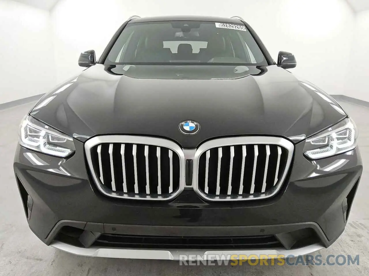 5 Photograph of a damaged car 5UX43DP00R9V06246 BMW X3 2024