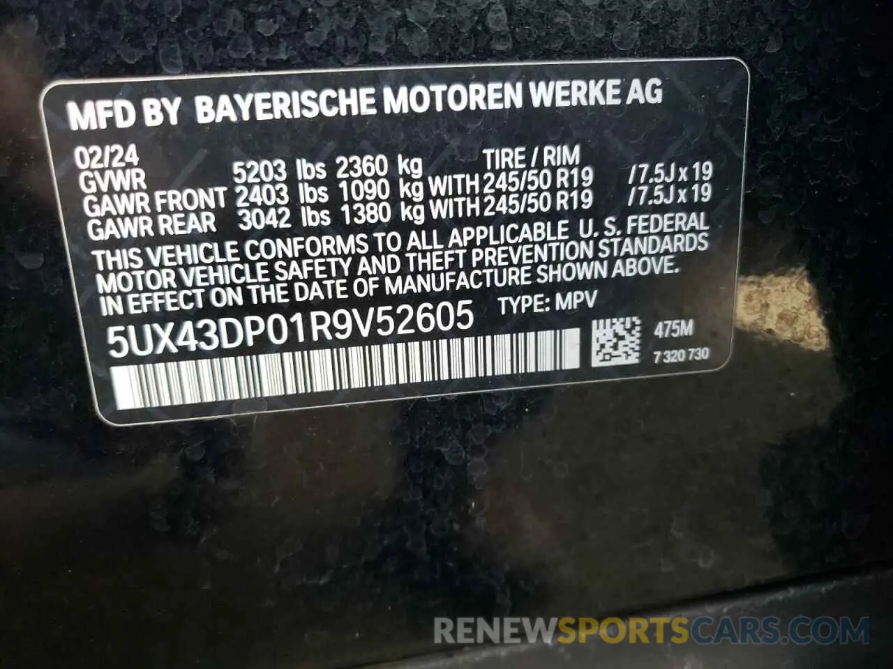 14 Photograph of a damaged car 5UX43DP01R9V52605 BMW X3 2024