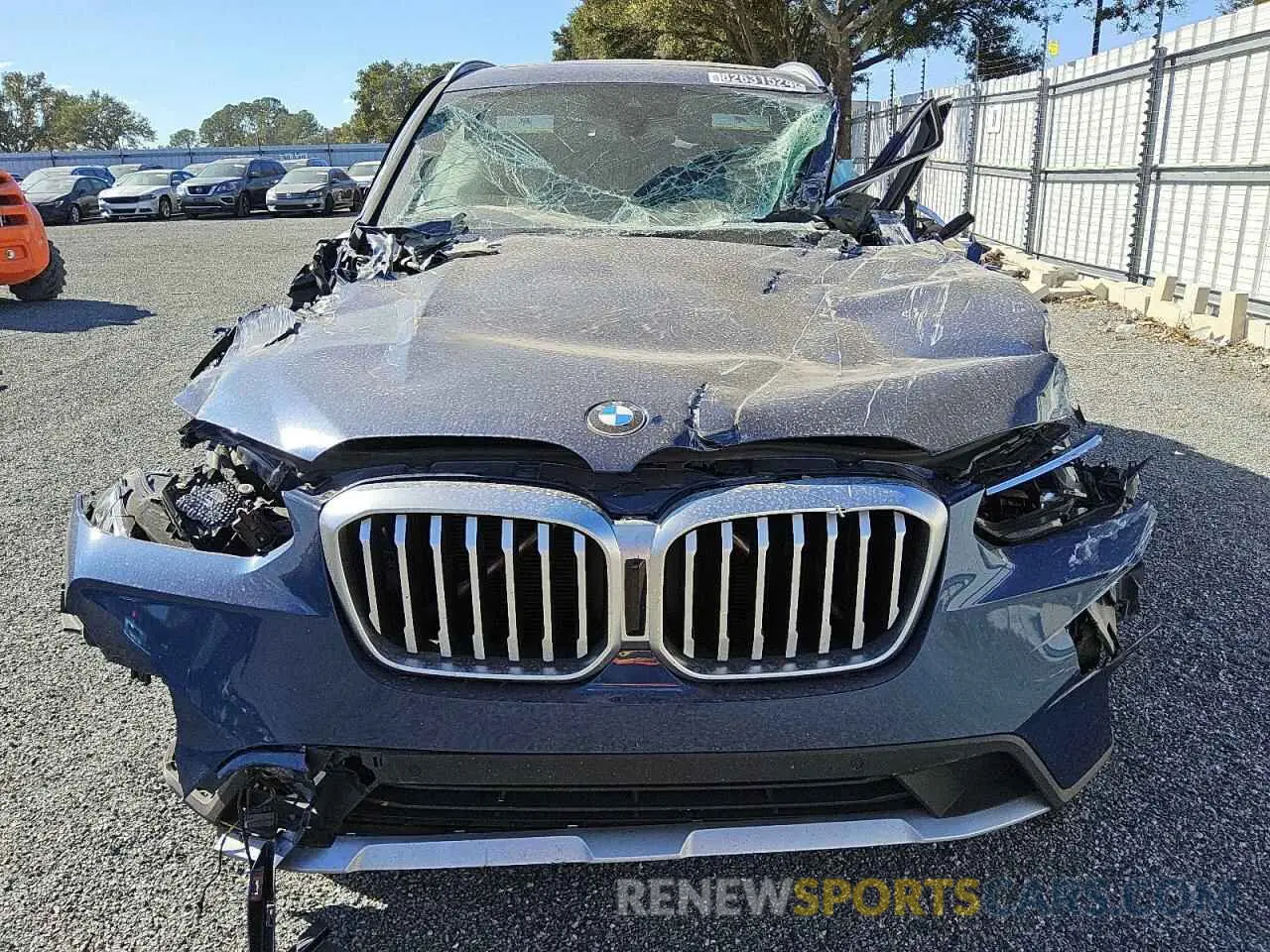 5 Photograph of a damaged car 5UX43DP02R9V00271 BMW X3 2024
