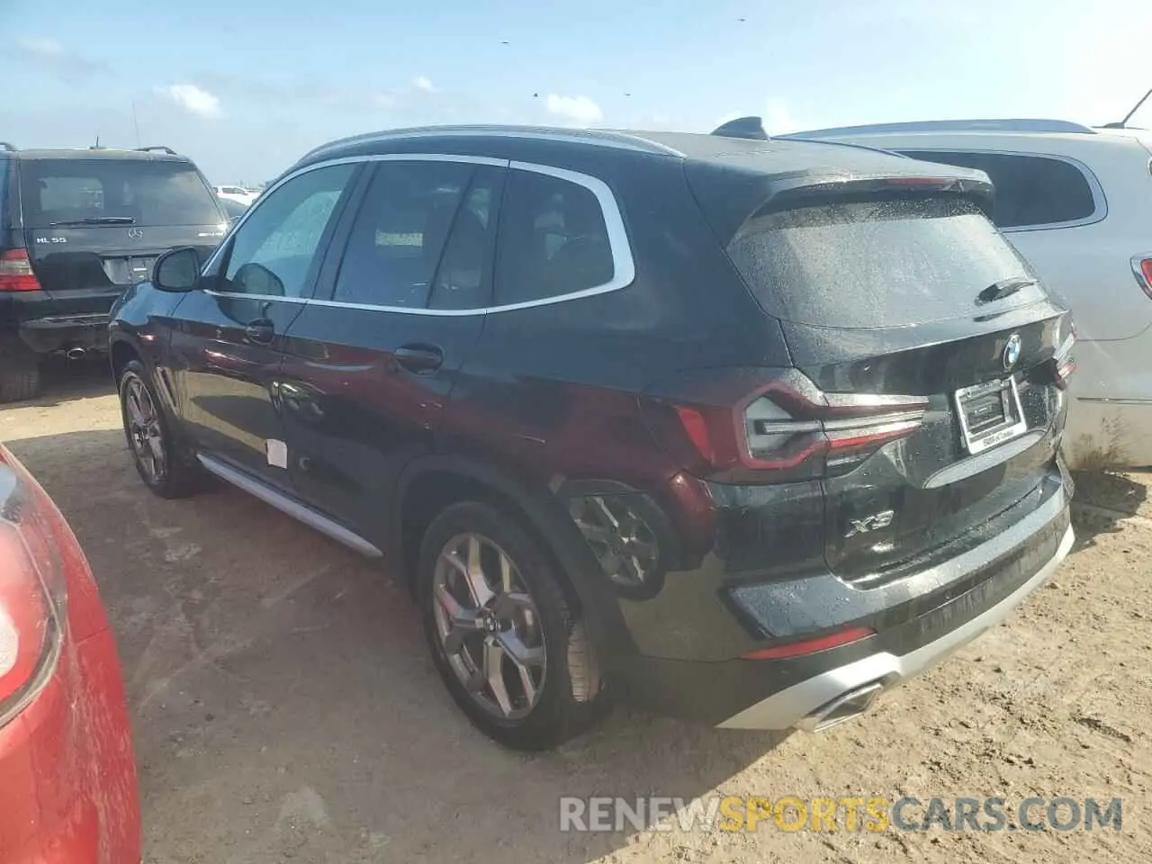 2 Photograph of a damaged car 5UX43DP02R9V17250 BMW X3 2024