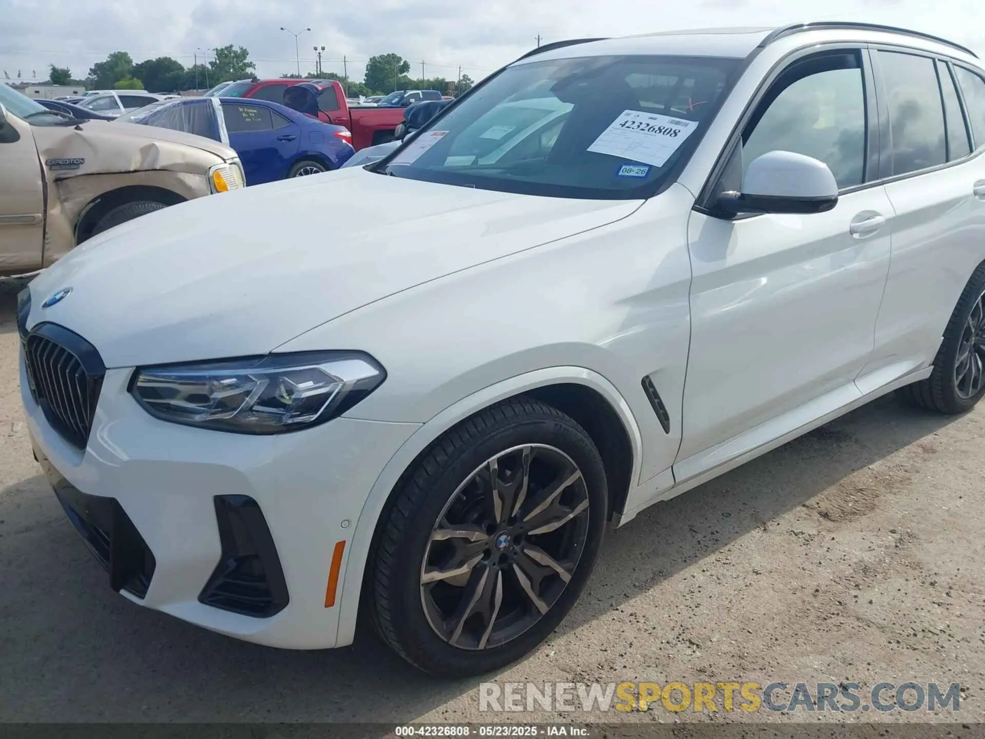 2 Photograph of a damaged car 5UX43DP03R9X37545 BMW X3 2024