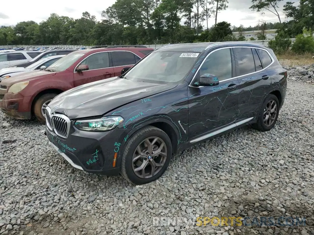 1 Photograph of a damaged car 5UX43DP04R9X08040 BMW X3 2024