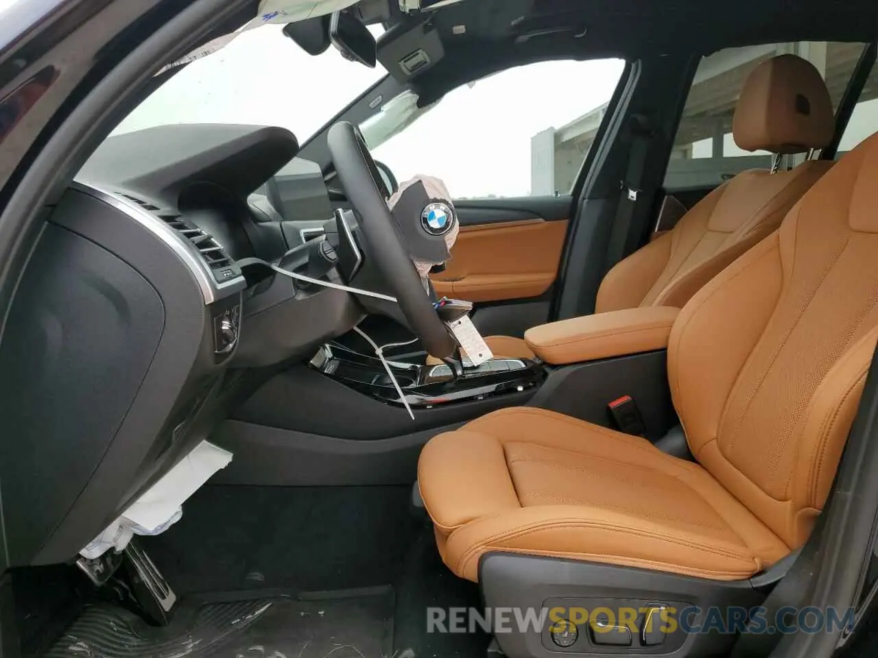 7 Photograph of a damaged car 5UX43DP05R9W74853 BMW X3 2024