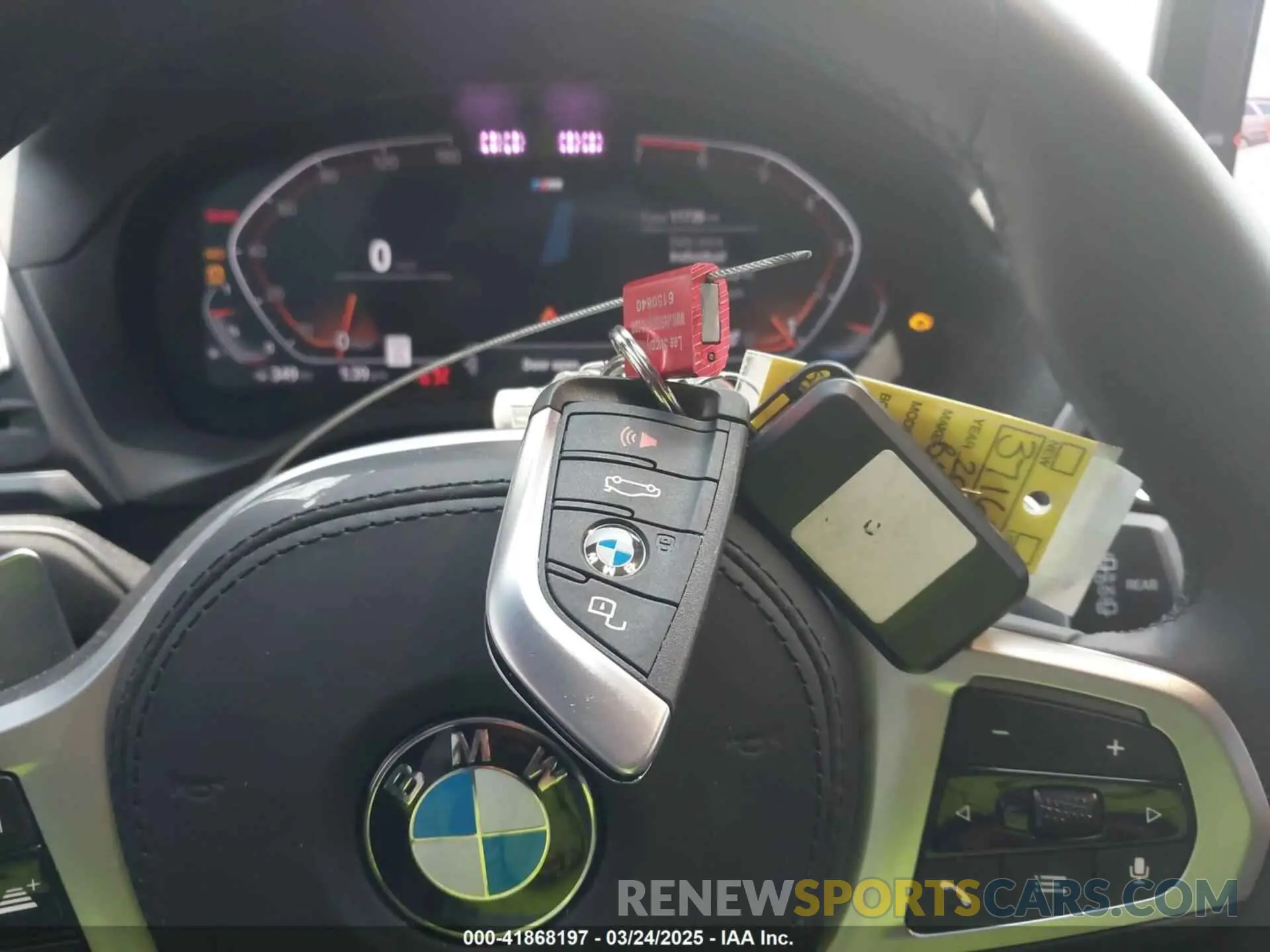 11 Photograph of a damaged car 5UX43DP05R9X46814 BMW X3 2024