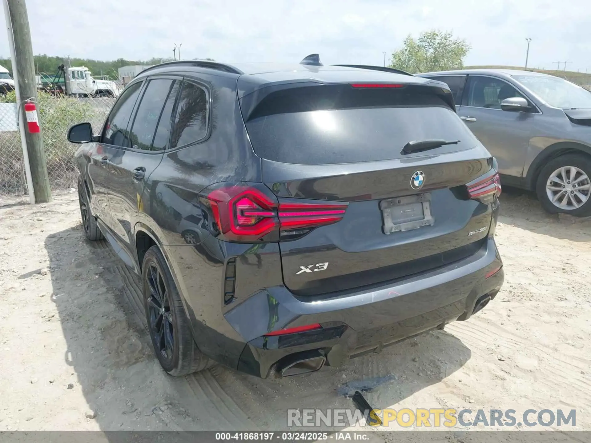 3 Photograph of a damaged car 5UX43DP05R9X46814 BMW X3 2024