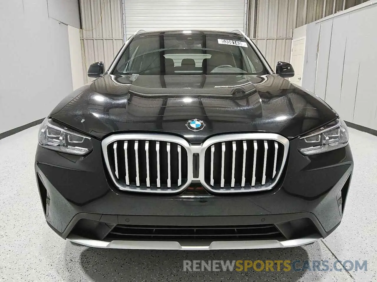 5 Photograph of a damaged car 5UX43DP06R9V04050 BMW X3 2024