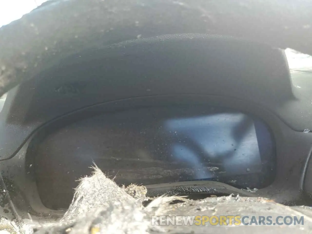 9 Photograph of a damaged car 5UX43DP07R9V35274 BMW X3 2024
