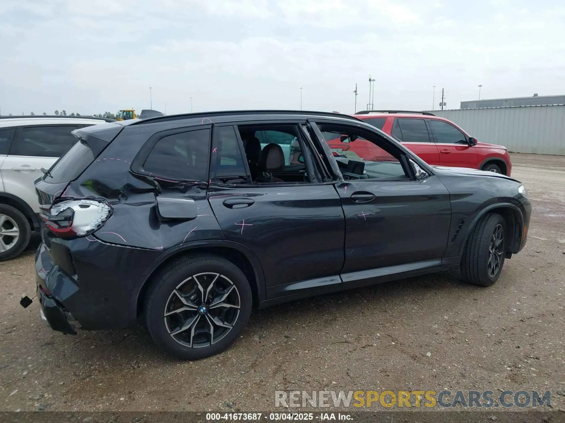 14 Photograph of a damaged car 5UX43DP07R9V39275 BMW X3 2024